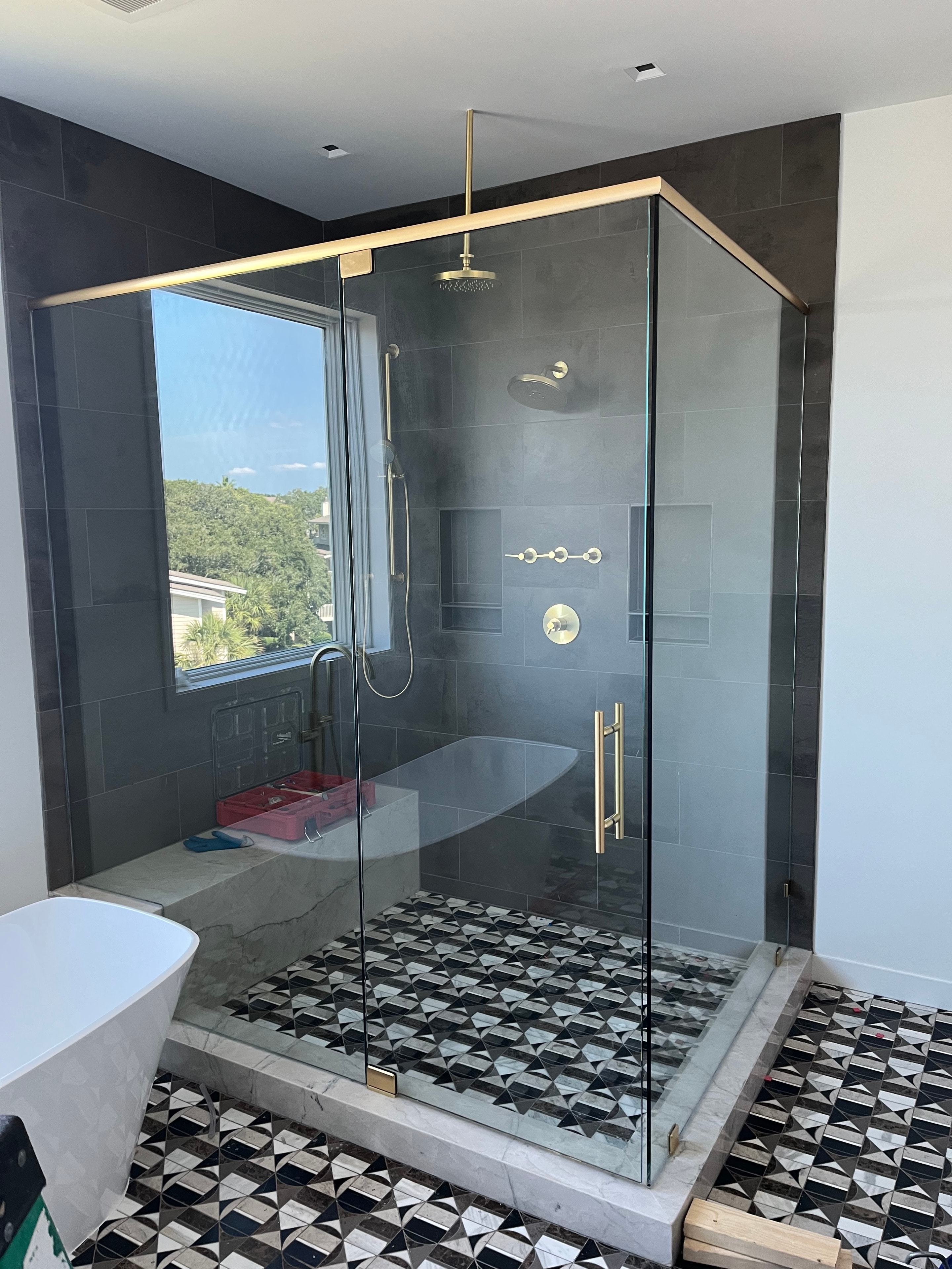 Frameless Shower Enclosure — Charleston